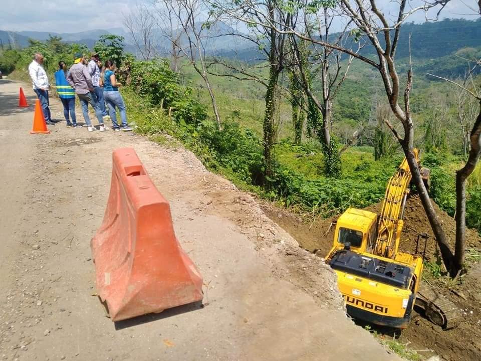 RECONSTRUCCIÓN DEL TRAMO CARRETERO GASOLINERA